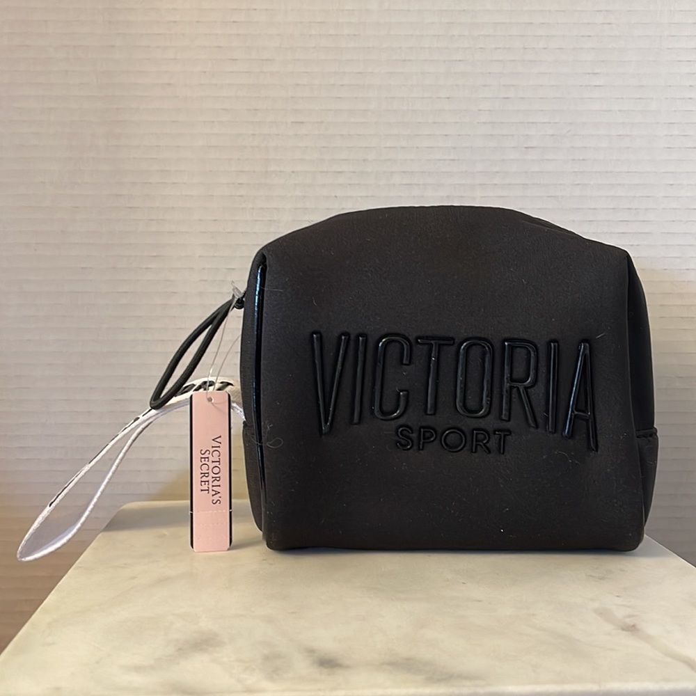 New Victoria’s Secret Sport neoprene wristlet